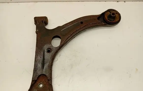 Toyota Corolla Verso AR10 Front lower control arm/wishbone