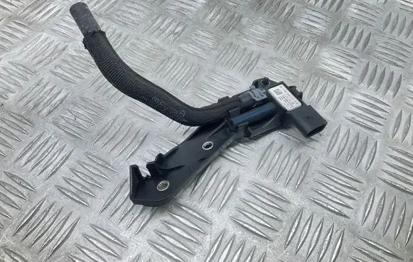 Audi A5 8T 8F Exhaust gas pressure sensor 059906051A