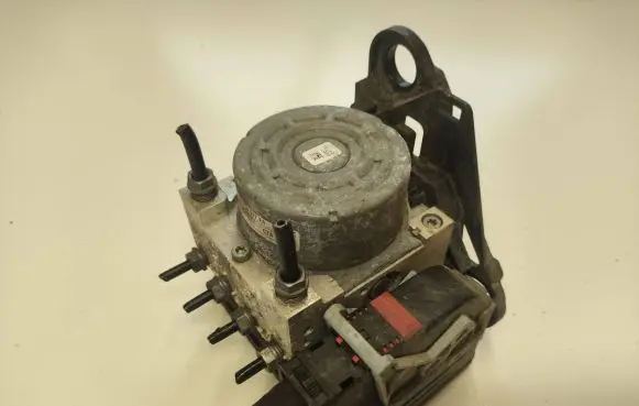 Volkswagen PASSAT B8 ABS Pump 5Q0614517FA 10062931651 10091743073