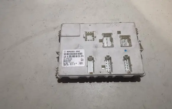 Mercedes-Benz C W205 Comfort/convenience module A2059008826 A2059016209 A2179020003