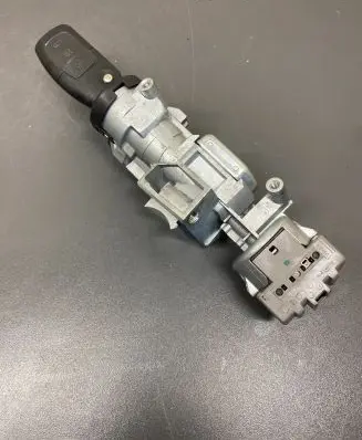Ford Focus Ignition lock 3M513F880AD