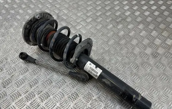 BMW 3 F30 F35 F31 Front shock absorber/damper 6873808