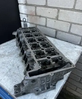 BMW X5 F15 Engine head 7812929