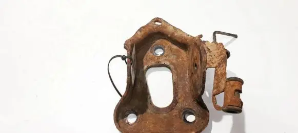 Fiat Punto (188) Bracket in trunk/boot 