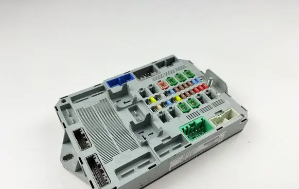 Fuse box set
