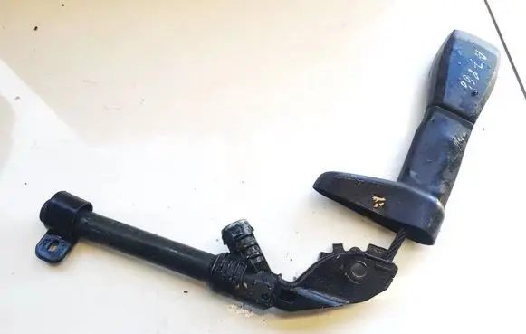 Mercedes-Benz 190 W201 Front seatbelt buckle