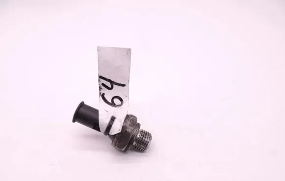 Volvo S60 Oil pressure sensor 