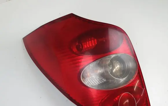 Renault Laguna II Rear/tail lights 8200002471