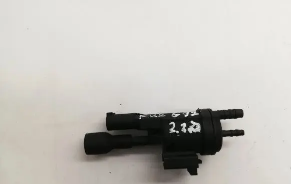 Mercedes-Benz C W204 Turbo solenoid valve A0025401497