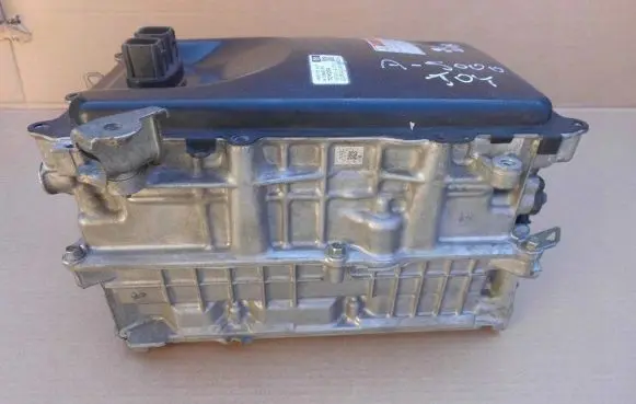 Toyota C-HR I Voltage converter inverter G920047330