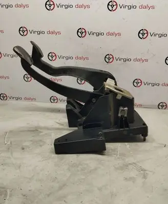 Peugeot Boxer Pedal assembly LS610502 C450 Pa66gf30