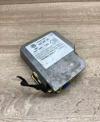 Volkswagen Golf IV Airbag control unit/module 6Q0909601 5WK42865