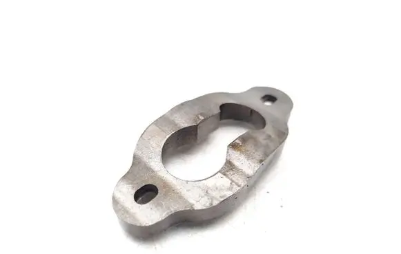 Mazda 6 Fuel Injector clamp holder enginesh01