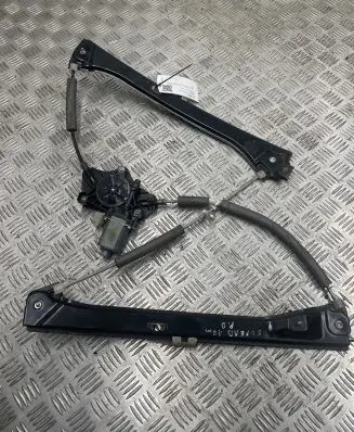 Skoda Superb B6 (3T) Front door window regulator with motor