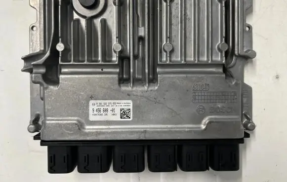 BMW 5 G30 G31 Engine control unit/module ECU