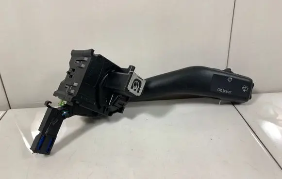 Volkswagen Jetta V Wiper control stalk 1K0953519C