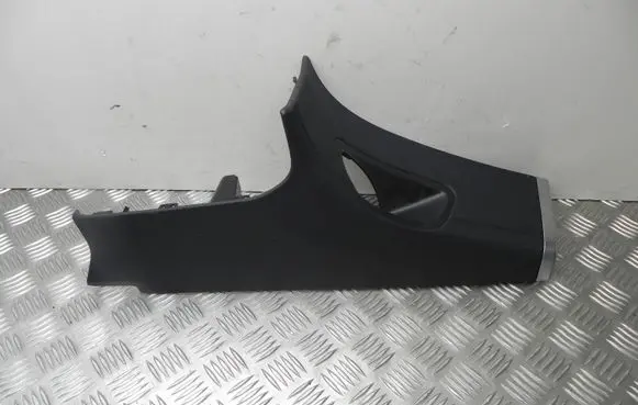 Roof trim bar molding cover