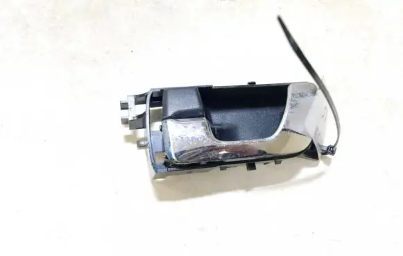 Mitsubishi Pajero Front door interior handle mr432271