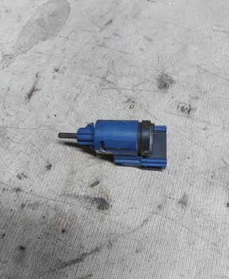 Clutch pedal sensor