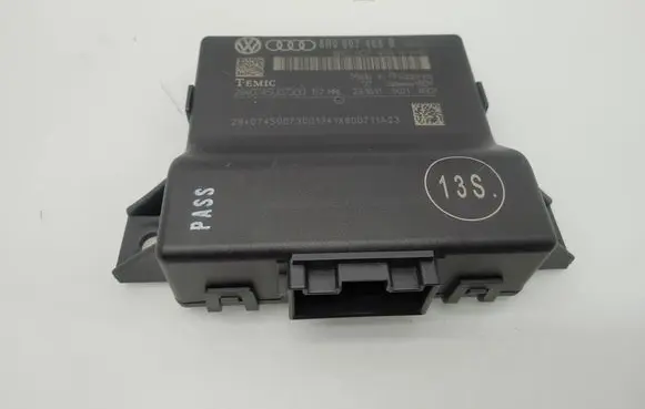 Audi A5 Sportback 8TA Gateway control module 8R0907468B 2840745007300