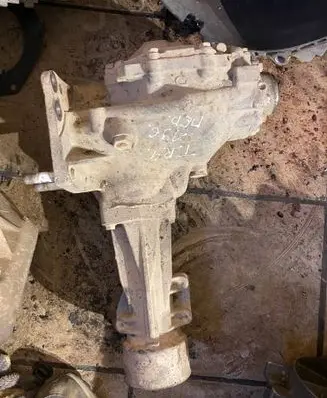 Toyota RAV 4 (XA20) Front differential 