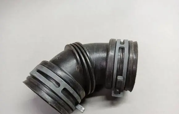 Volkswagen Golf Plus Air intake duct part 03C145747C