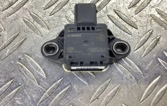 Tesla Model S ABS wheel speed sensor 600636900A 0265005899