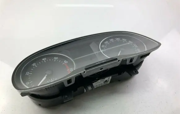 Skoda Fabia Mk3 (NJ) Speedometer (instrument cluster) 6V0920740A G1468