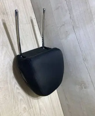 BMW 3 G20 G21 Front seat headrest 