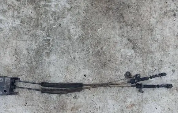 Mitsubishi Lancer X Gear shift cable linkage 8J0711265D