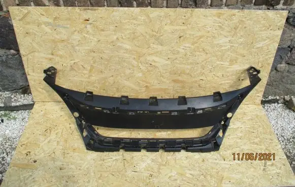 Peugeot 3008 II Front bumper support beam 9815317777