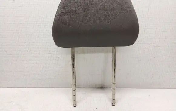 Volkswagen Bora Rear seat headrest 