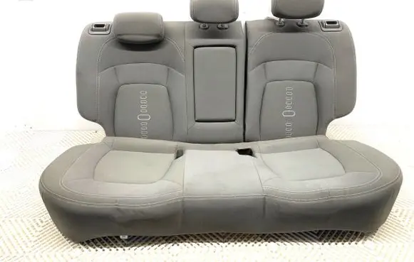 KIA Sportage Second row seats 
