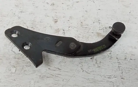 Mercedes-Benz Vito Viano W447 Sliding door upper roller guide/hinge A4477600147