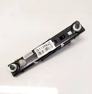 Opel Insignia A Seat belt adjustment rail 13577246