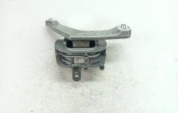 Seat Leon IV Engine mount bracket 5WA199262F 10022021