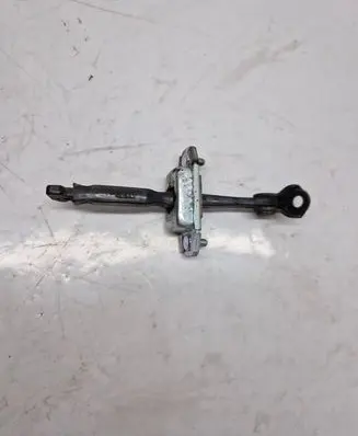 KIA Sorento Front door check strap stopper