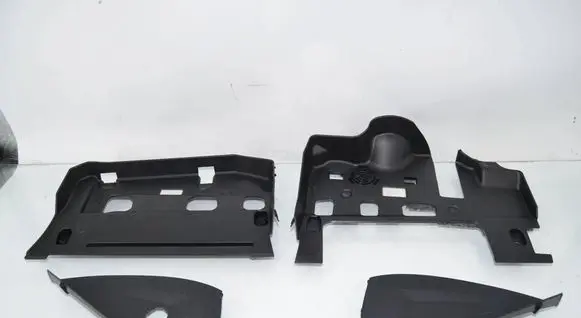 BMW 3 G20 G21 Dashboard lower bottom trim panel 6807295 6805568 6805560