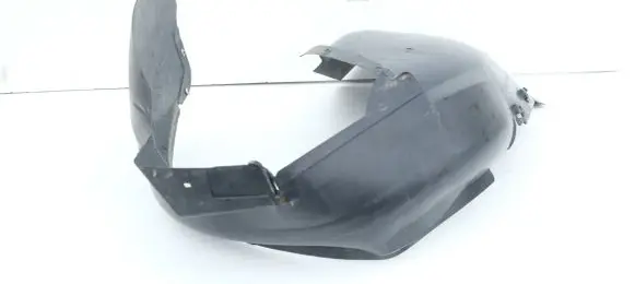 Audi A4 S4 B5 8D Front wheel arch liner splash guards 8D0821172A