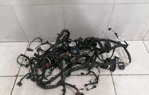 Aston Martin Vanquish Zagato Engine installation wiring loom KD4314290BB