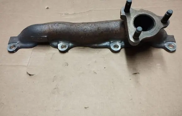 Honda CR-V Exhaust manifold
