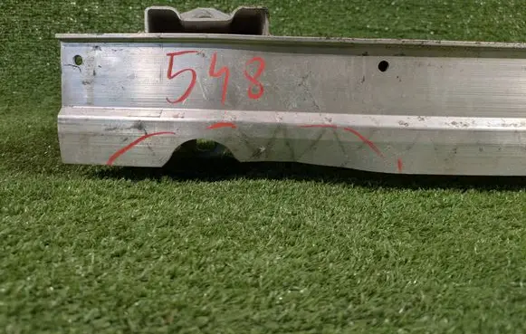 BMW 8 G15 Rear bumper support beam 