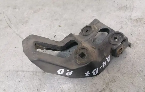 Audi A4 S4 B7 8E 8H Front bumper mounting bracket 8E0853922D