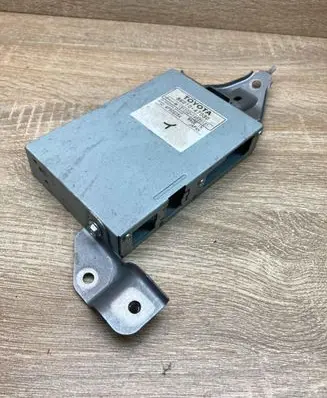 Toyota Prius (XW20) Other control units/modules 8601047030 13100014500101