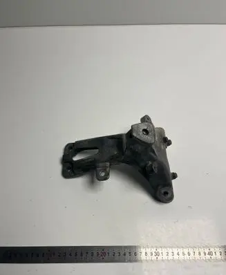 Audi A6 S6 C7 4G Engine mounting bracket 4G0199308E