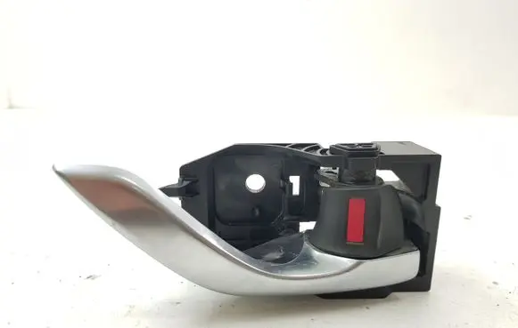 Mazda CX-5 Front door interior handle