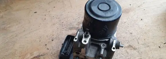 Lexus IS 220D-250-350 ABS Pump 4454053240 8954153110