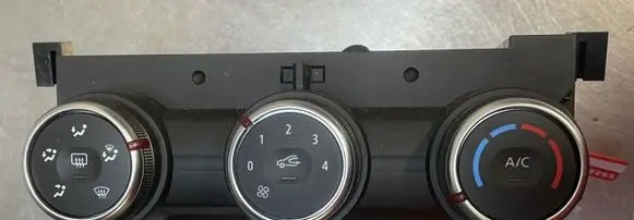 Renault Trafic III (X82) Other switches/knobs/shifts 