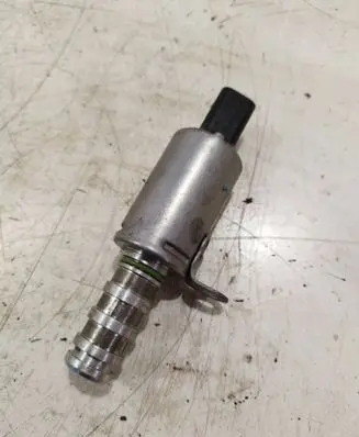 Peugeot 308 Camshaft vanos timing valve v75877608003