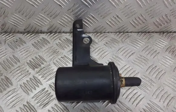 Mazda Premacy Vacuum air tank 